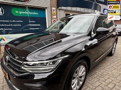 Volkswagen Tiguan - 1.5 TSI Life Business, Keyless, Digital Display, Trekhaak, Apple carplay, ACC