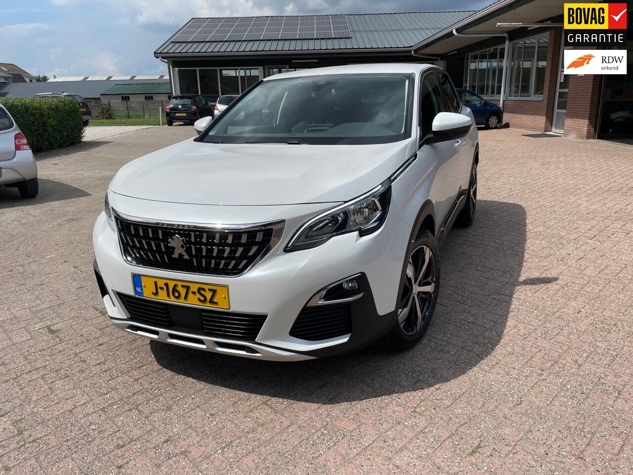 Peugeot 3008 - 1.2 PureTech 130pk Crossway EAT8 - AutoWereld.nl
