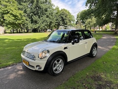 MINI Cooper - 1.6 Chili NAP-Nieuwe apk-Nederlandse auto