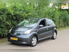 Toyota Aygo - 1.0-12V +