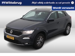 Volkswagen T-Roc - 1.0 TSI Style Business / Panoramadak / Navigatie / App-Connect / Elektr. Achterklep
