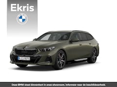 BMW 5-serie Touring - 530e | M Sportpakket Pro | Individual Lak | Travel Pack | Comfort Pack