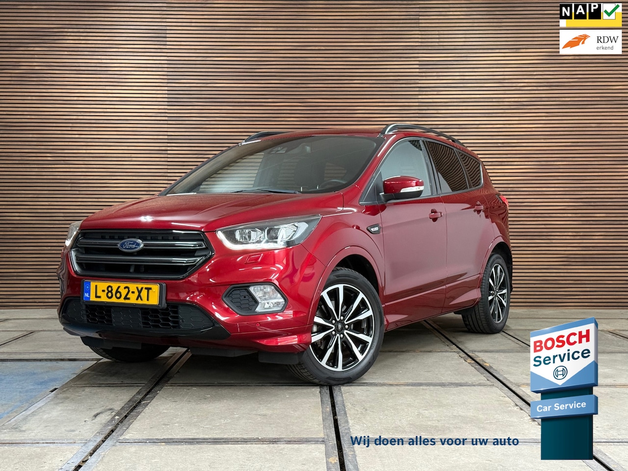 Ford Kuga - 1.5 EcoBoost ST Line | Navigatie | Adaptive Cruise | Climate | Trekhaak - AutoWereld.nl