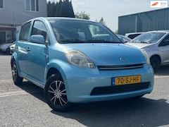 Daihatsu Sirion 2 - 1.0-12V Trend / N Koppeling
