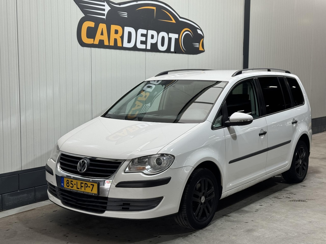Volkswagen Touran - 1.4 TSI Trendline EcoFuel 1.4 TSI Trendline EcoFuel - AutoWereld.nl