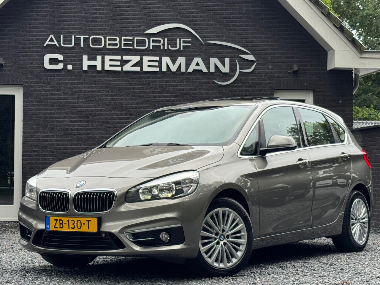 BMW 2-serie Active Tourer - 220i FULL OPTIONS Pano Navi Leder Cruise Automaat LED Climate Control - AutoWereld.nl