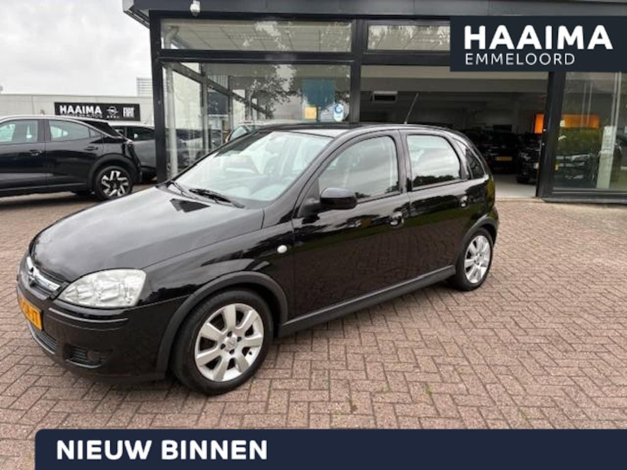 Opel Corsa - 5-drs 1.2-16V Silverline | LM Velgen | nieuwe APK | Isofix | Nette auto | - AutoWereld.nl