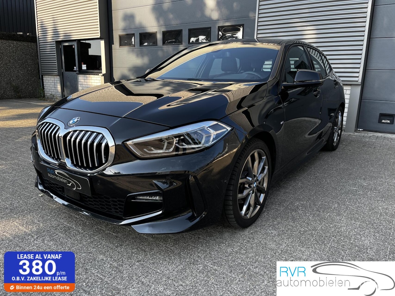 BMW 1-serie - 118i M-PAKKET/AUTOMAAT/NAVI/CRUISE - AutoWereld.nl