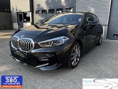 BMW 1-serie - 118i M-PAKKET/AUTOMAAT/NAVI/CRUISE