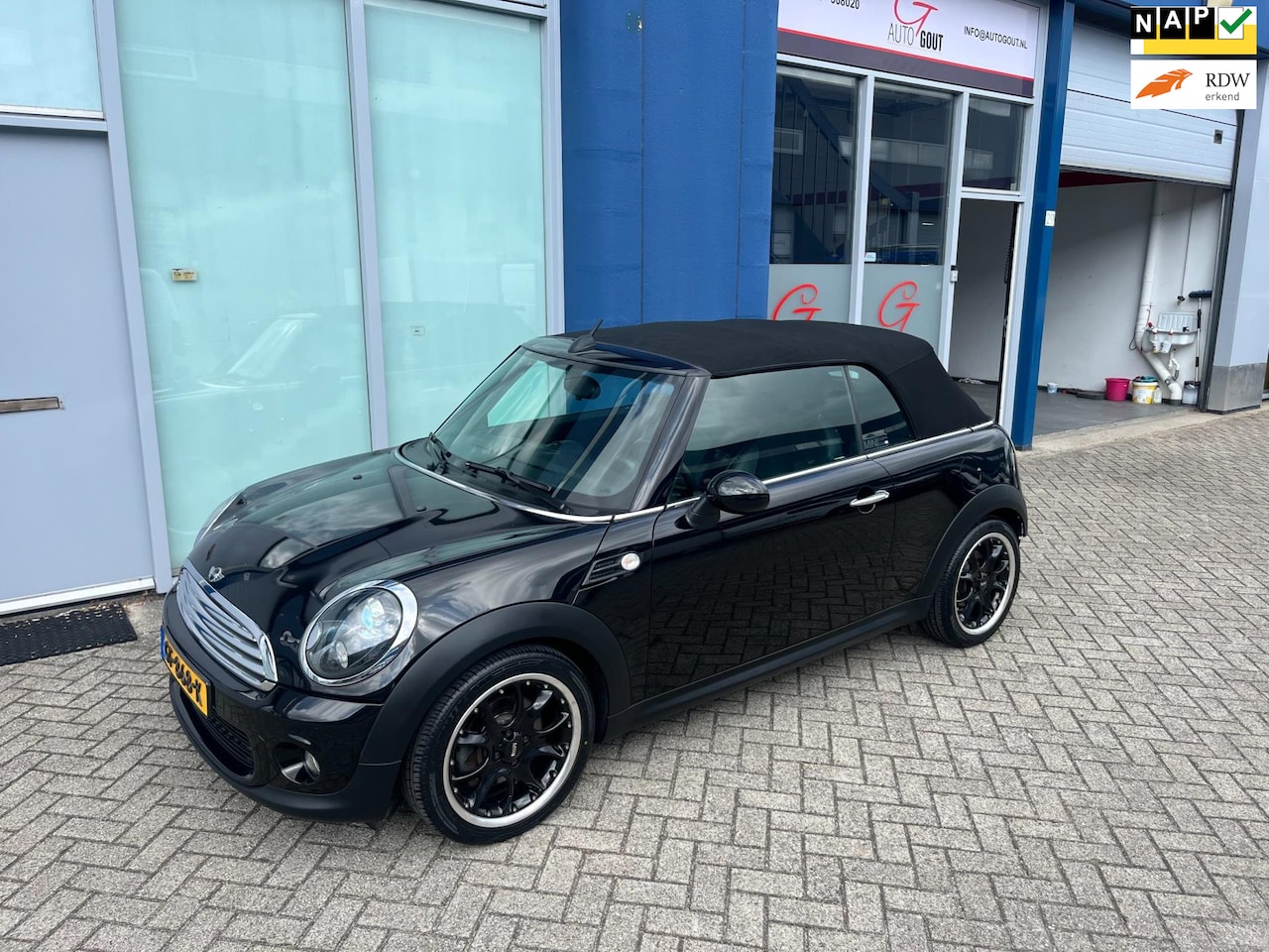 MINI Cabrio - 1.6 Cooper Salt Mini 1.6 Cooper Salt - AutoWereld.nl