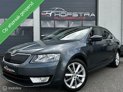 Skoda Octavia - 1.4 TSI DSG Trekhaak Navi Cruise Clima NAP