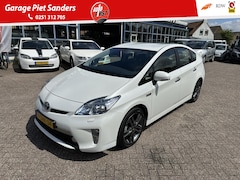 Toyota Prius - 1.8 Plug-in Dynamic Business I stoelverw. I Head-up I Dealer onderhouden