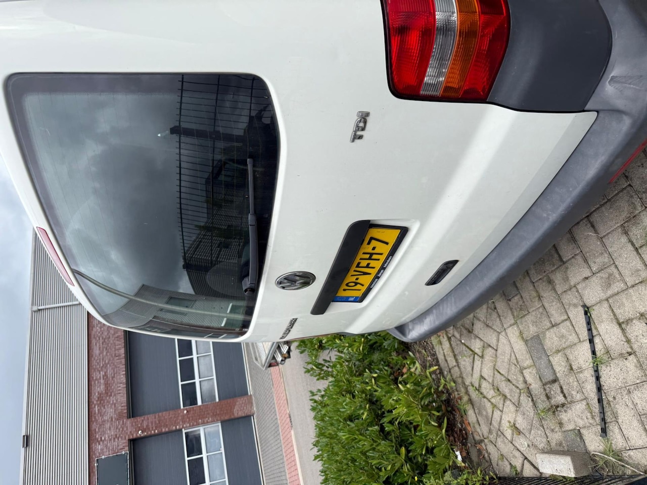 Volkswagen Transporter - 1.9 TDI 300 Trendline DC BAKPROBLEEM! - AutoWereld.nl