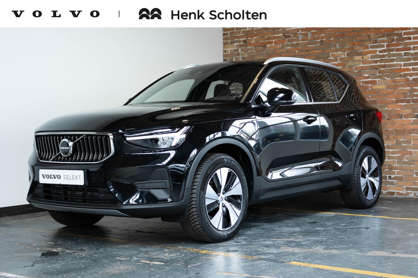 Volvo XC40 - T4 Recharge Inscription | 360° Parkeercamera | Semi Electrische Wegklapbare trekhaak | 4-S - AutoWereld.nl