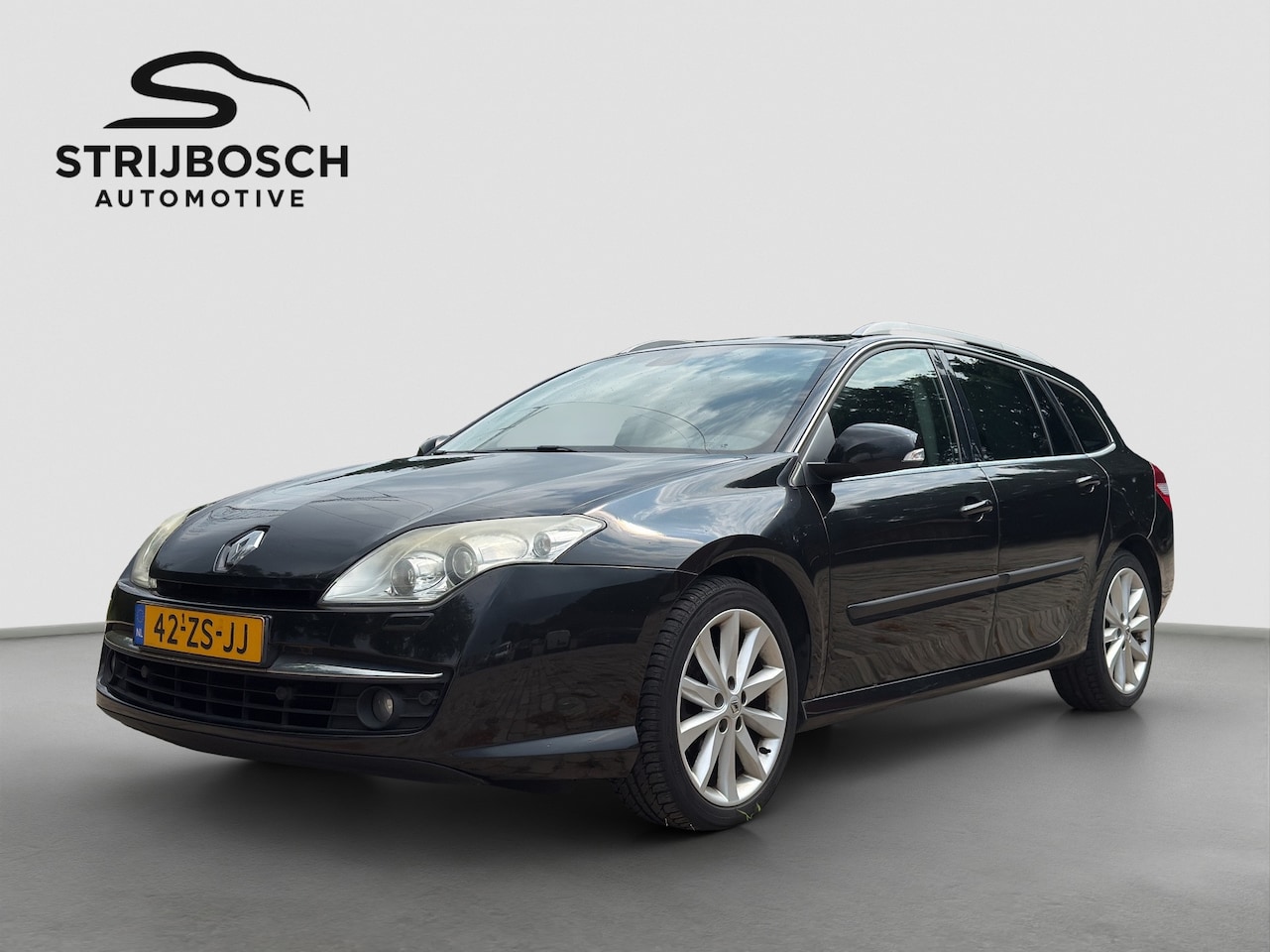 Renault Laguna Estate - 2.0 dCi CVT Aut. Dynamique Navi, Clima, Xenon - AutoWereld.nl