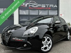 Alfa Romeo Giulietta - 1.4 T Sprint Aut. Navi Schaalstoelen Trekhk Uniek