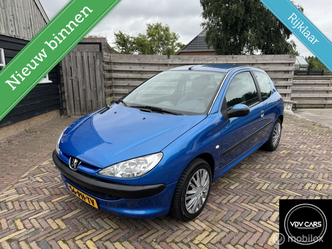 Peugeot 206 - 1.1i XR | Elek.pakket | 185 Dkm. + NAP - AutoWereld.nl