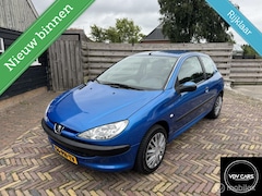 Peugeot 206 - 1.1i XR | Elek.pakket | 185 Dkm. + NAP