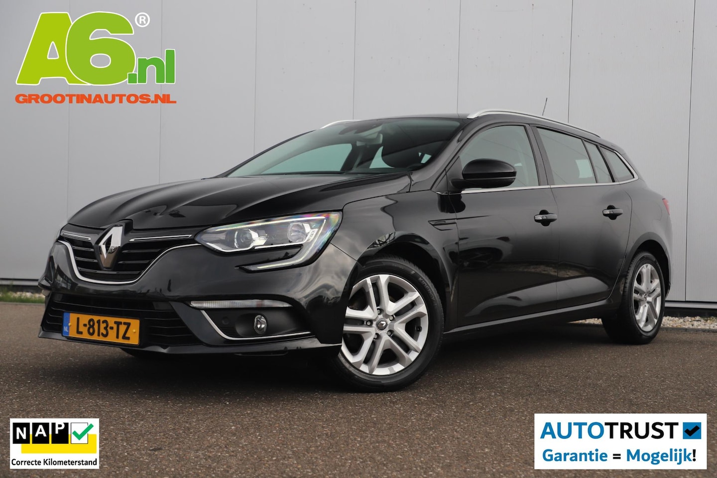 Renault Mégane Estate - 1.3 TCe Limited Navigatie Carplay Android Climate Cruise Control Parkeersensor - AutoWereld.nl