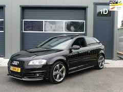 Audi A3 - 2.0 TFSI S3 quattro 3X S-Line Vol Leder Navigatie / Bose Sound / Schuifdak / Xenon / Deale