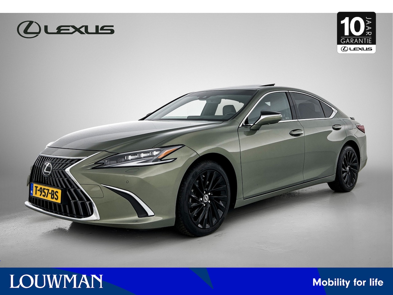 Lexus ES - 300h President Line 300h President Line - AutoWereld.nl