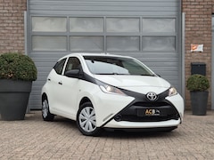 Toyota Aygo - 1.0 VVT-i x-fun Airco, Lichtmetalen Velgen