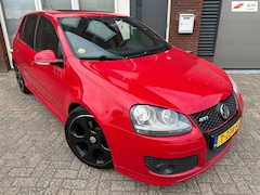 Volkswagen Golf - 2.0 TFSI GTI Edition 30 / Pano / Leder / Navi / PDC / Uniek