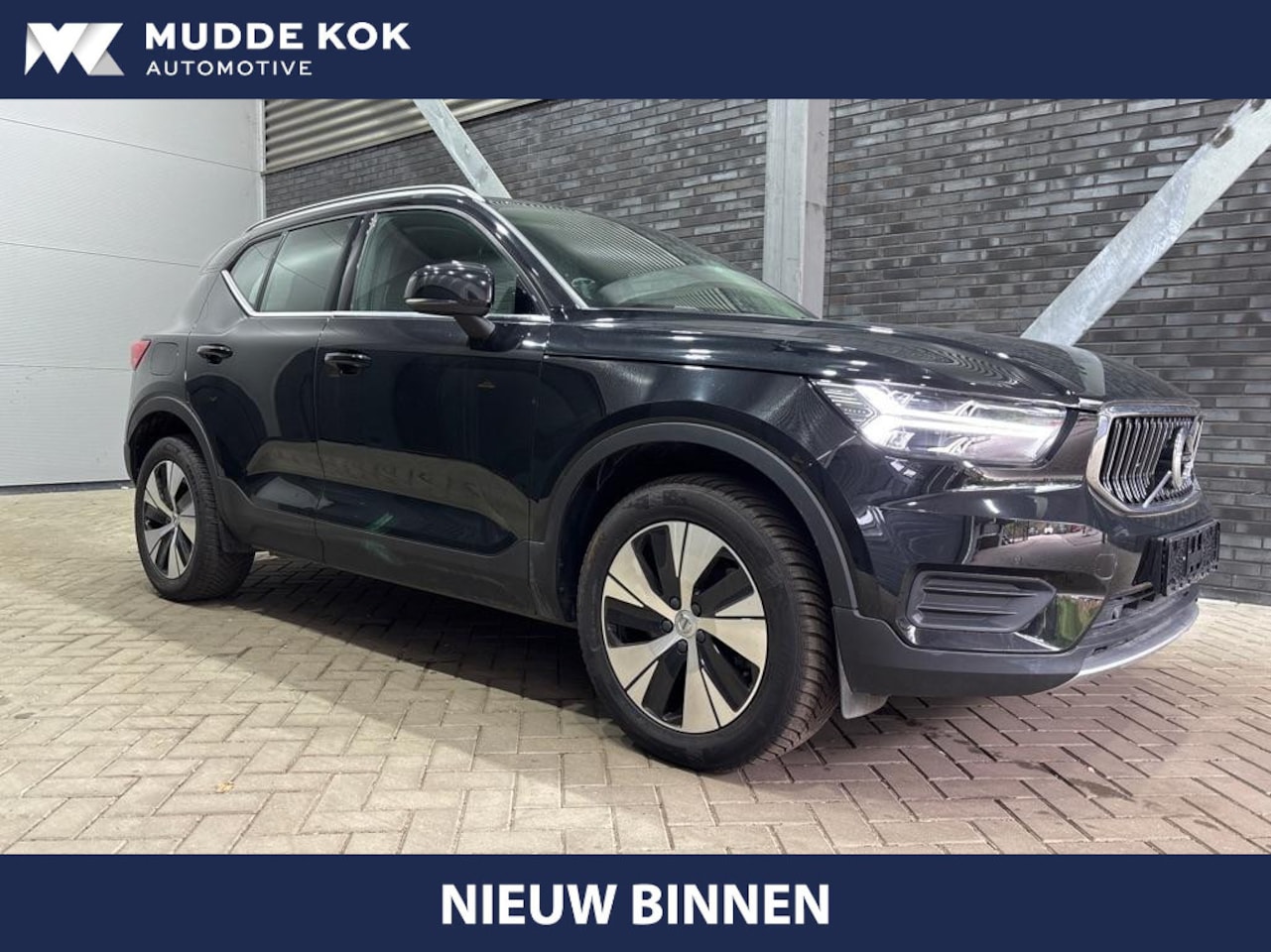 Volvo XC40 - T4 Recharge Inscription Expr. | Stoel+Stuurverwarming | Camera | Apple Carplay | Keyless | - AutoWereld.nl