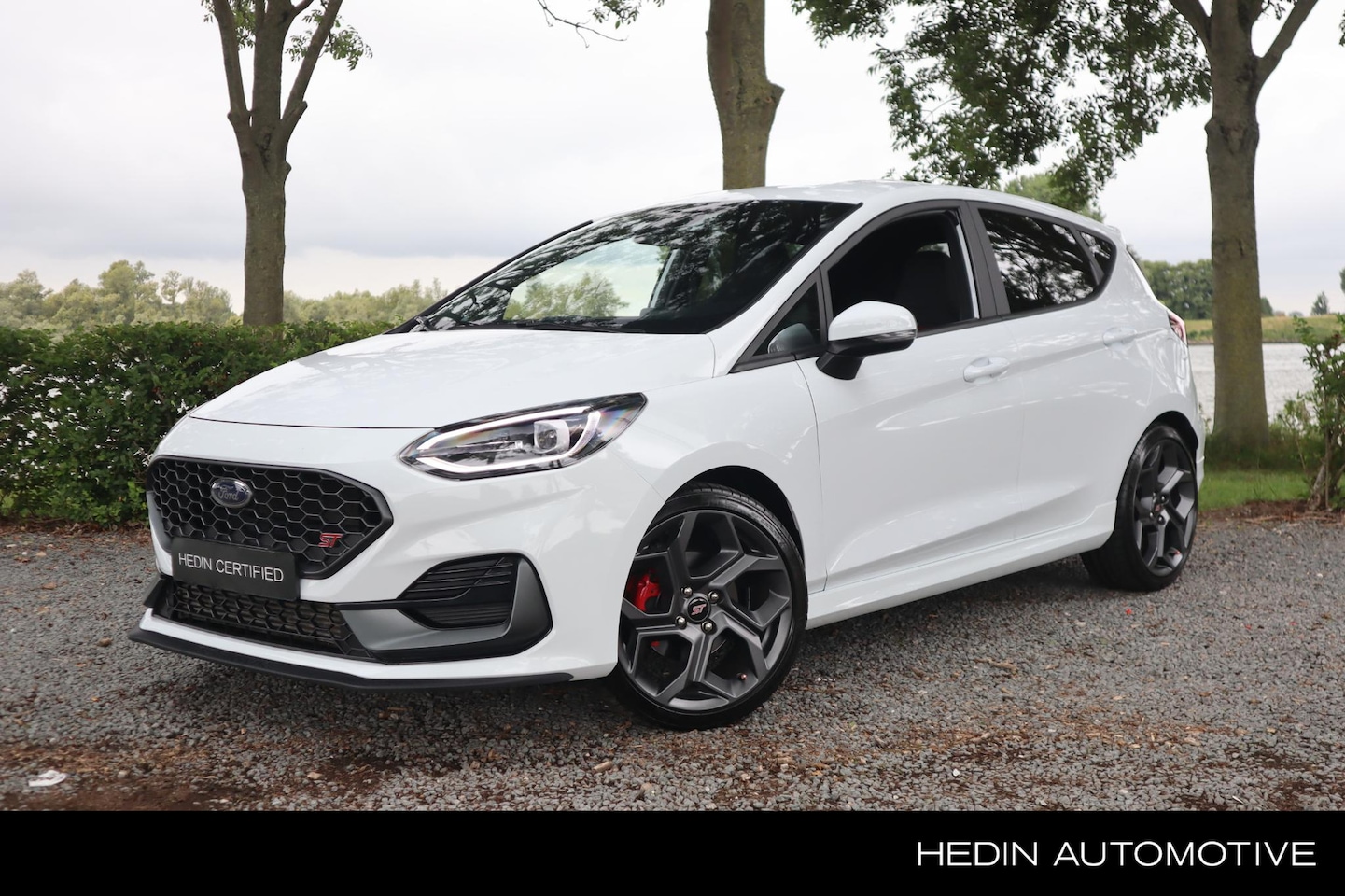 Ford Fiesta - 1.5 Ecoboost 200pk ST-X | Winter Pack | Ford Performance AGR | B&O | Draadloos opladen - AutoWereld.nl