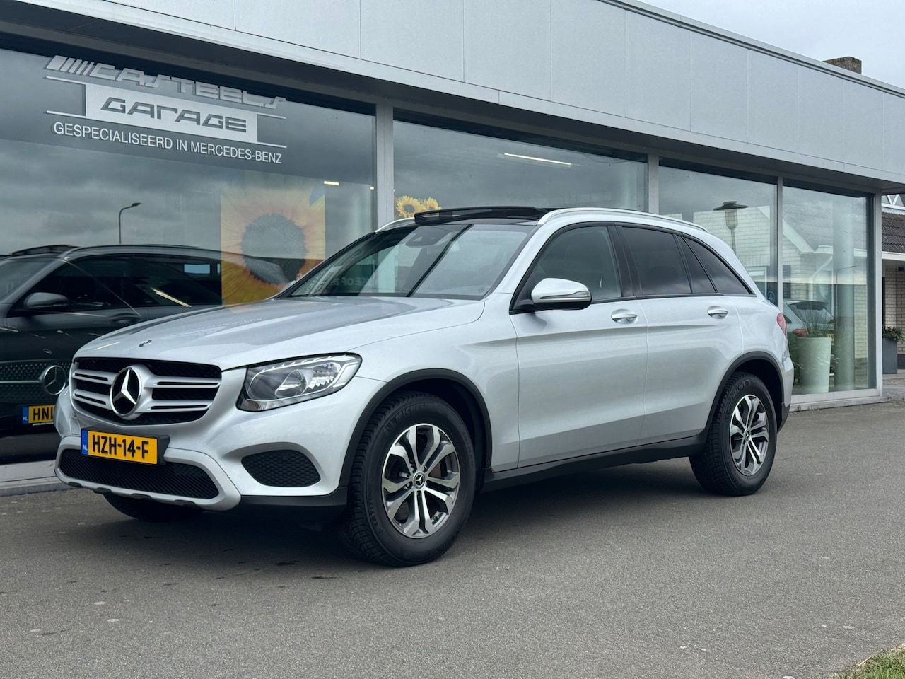 Mercedes-Benz GLC-klasse - 250 4MATIC Automaat , panorama dak , 51351 km - AutoWereld.nl