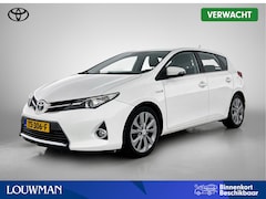 Toyota Auris - 1.8 Hybrid Executive Limited | Climate control | Cruise control | Parkeersensoren | Camera