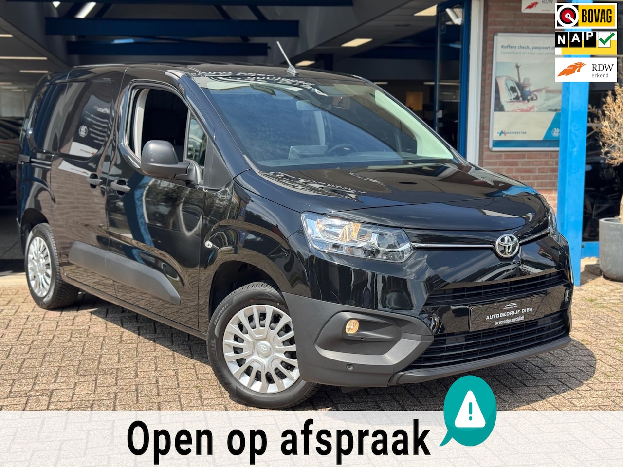 Toyota ProAce City - 1.5 D4D Navigator 2021 AUT NAVI AIRCO BTW - AutoWereld.nl