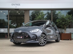 Toyota Yaris - 130 GR Sport pack Plus | VOORRAAD | Panormadak | dodehoek ass. |