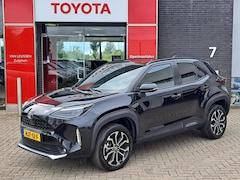 Toyota Yaris Cross - 1.5 HYBRID DYNAMIC UNIEK APPLE/ANDROID STOELVERW. NAVI P-SENSOREN PARKEERCAMERA LM-VELGEN
