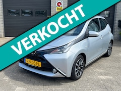 Toyota Aygo - 1.0 VVT-i x-play *Airco*Camera*LM velgen