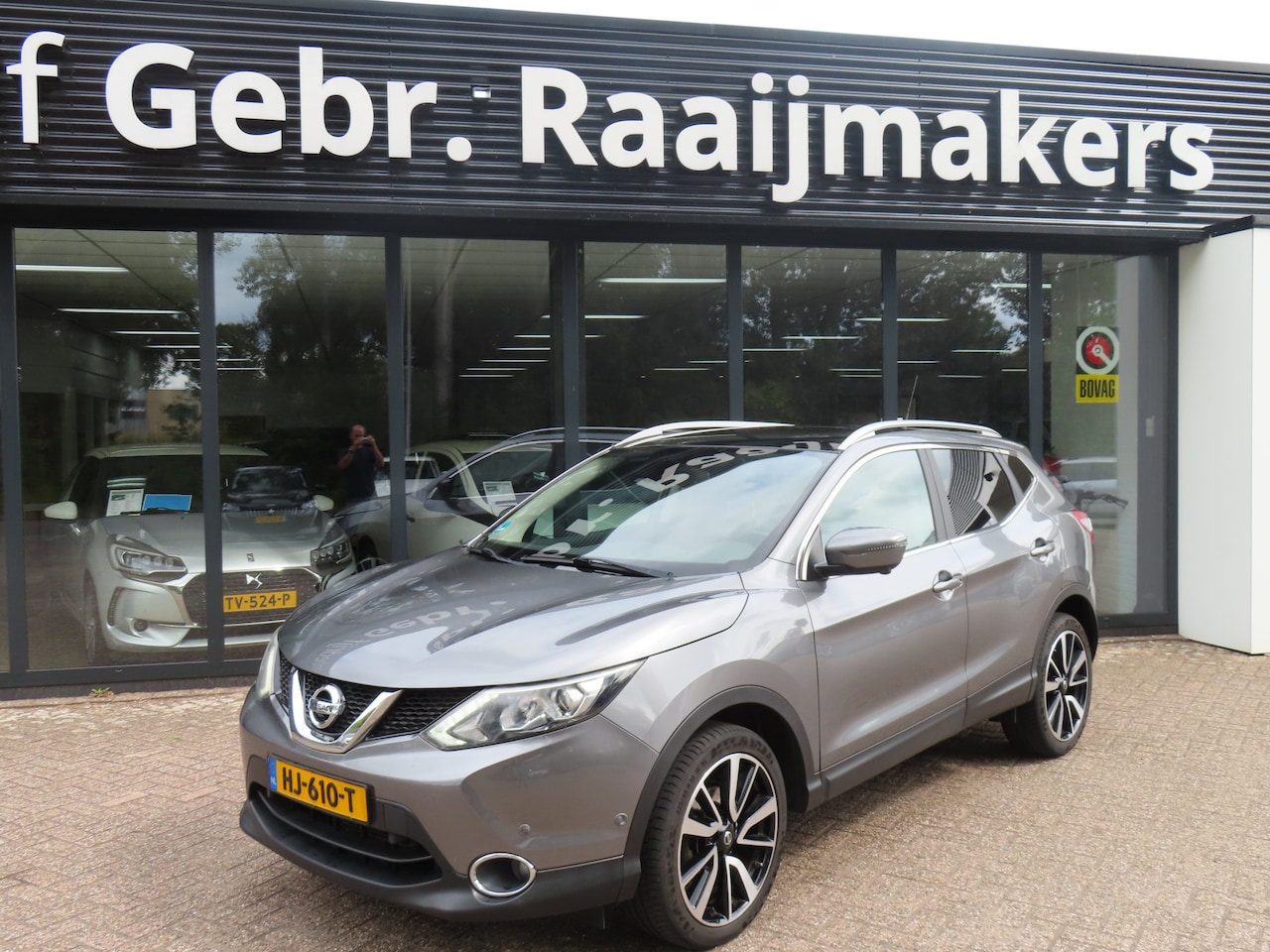 Nissan Qashqai - 1.2 Tekna*Panorama*Leder*EXPORT/EX.BPM* - AutoWereld.nl