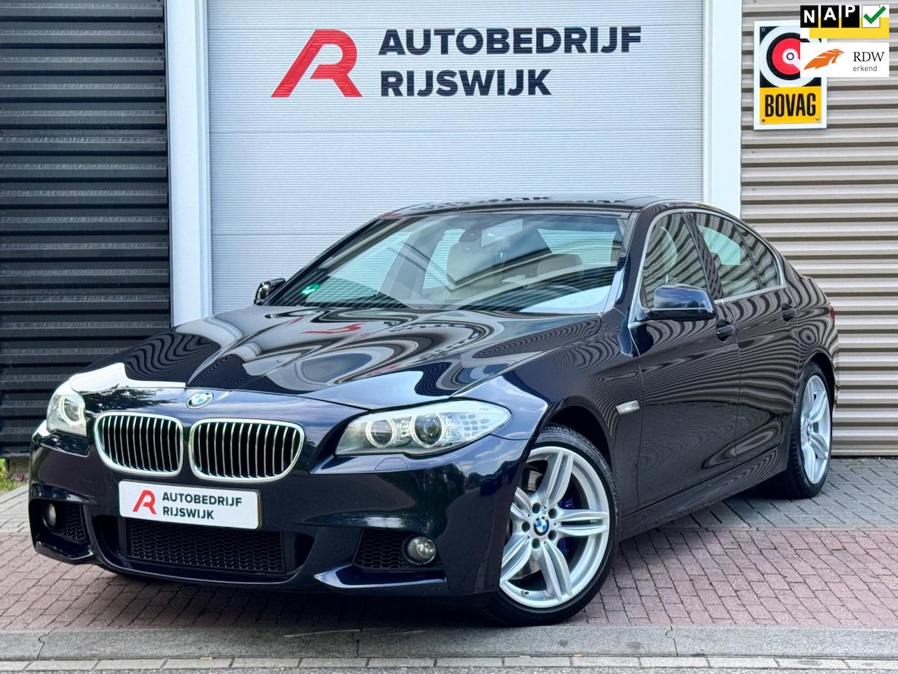 BMW 5-serie - 528i High Executive M Sport Dak/Leer/Navi - AutoWereld.nl