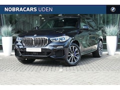BMW X5 - xDrive40i High Executive M Sport Automaat / Panoramadak Sky Lounge / Trekhaak / Laserlicht