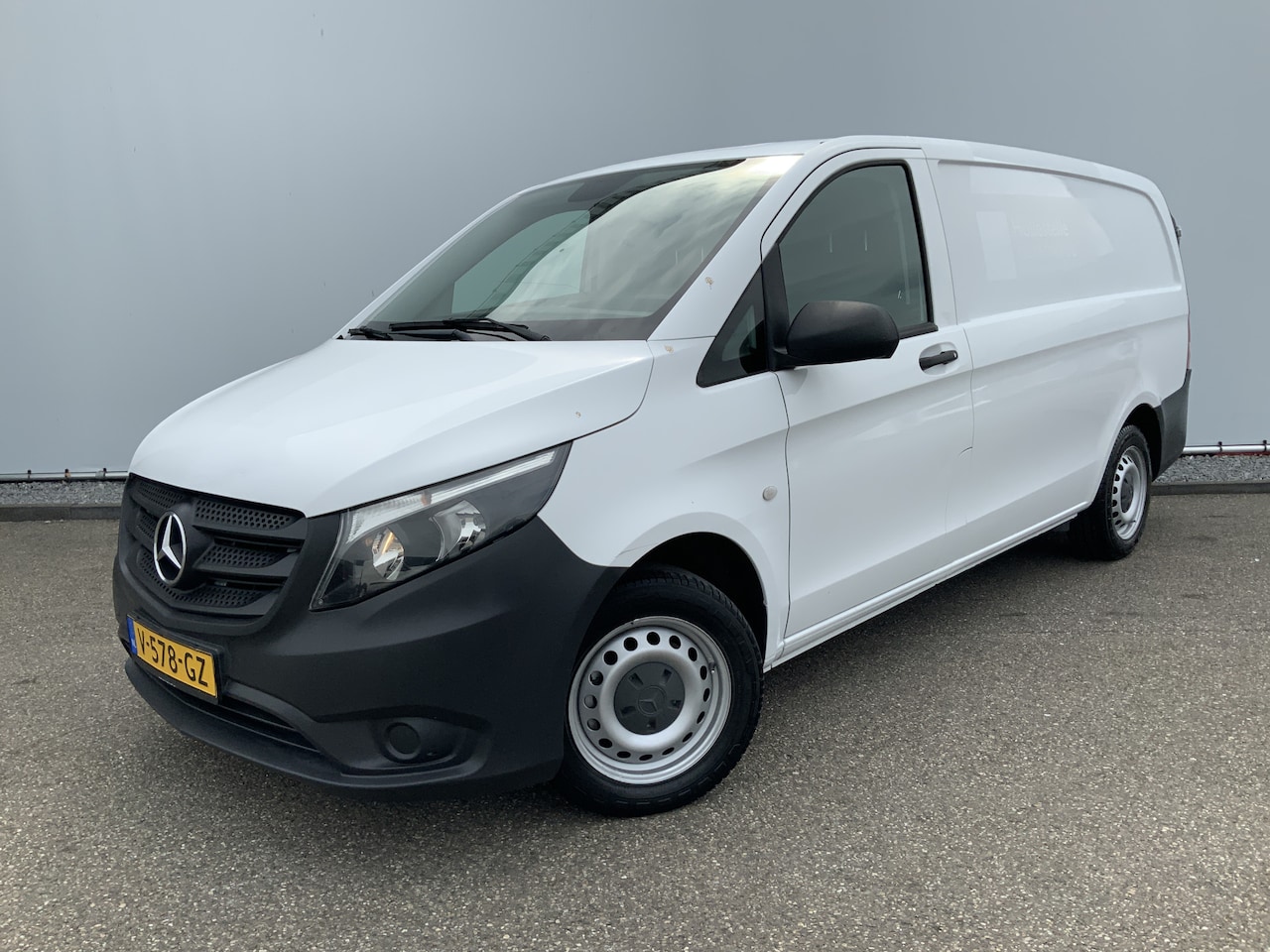 Mercedes-Benz Vito - 111 CDI Lang Vliegwiel en drukgroep rammelt - AutoWereld.nl