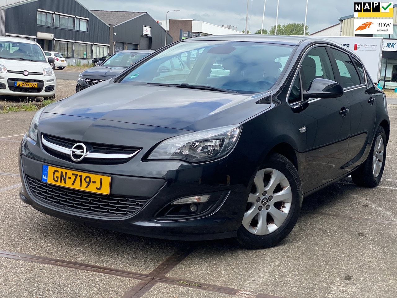 Opel Astra - 1.4 Edition/ nap/ dealeronderhouden/ 1jaar apk/ pdc/ airco/ navi/Cruise control/ EL-ramen. - AutoWereld.nl