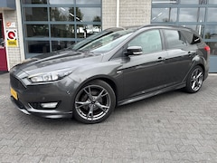 Ford Focus Wagon - 1.0 ST-Line | 125PK | NAP | TREKHAAK |
