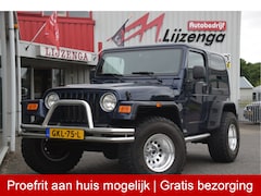 Jeep Wrangler - 4.0i Hardtop Plus softtop