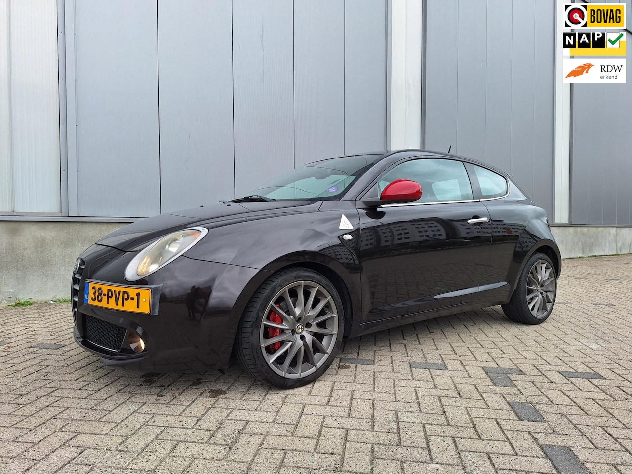 Alfa Romeo MiTo - 1.4 T Quadrifoglio Verde -170 pk-18 inch-Android - AutoWereld.nl