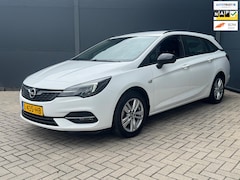 Opel Astra Sports Tourer - 1.2 Edition / Camera / Trekhaak / Navi