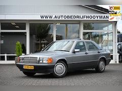 Mercedes-Benz 190-serie - 2.0 E Class
