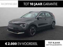 Kia Niro EV - DynamicLine 64.8 kWh | SOH 100% | Navi | Lichtmetalen velgen | Camera | Trekhaak |