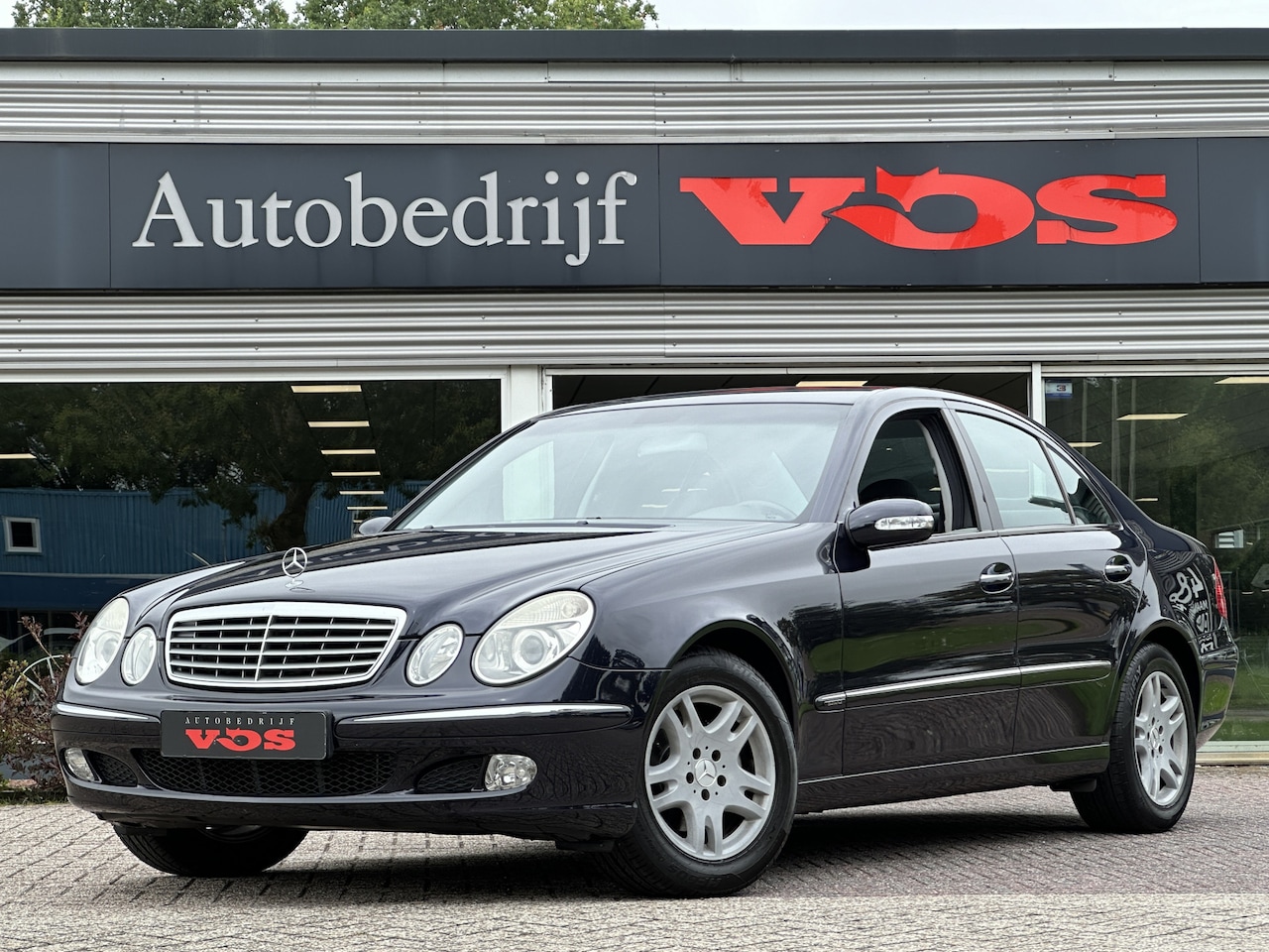 Mercedes-Benz E-klasse - 240 Elegance | Youngtimer | Zeer nette auto! - AutoWereld.nl