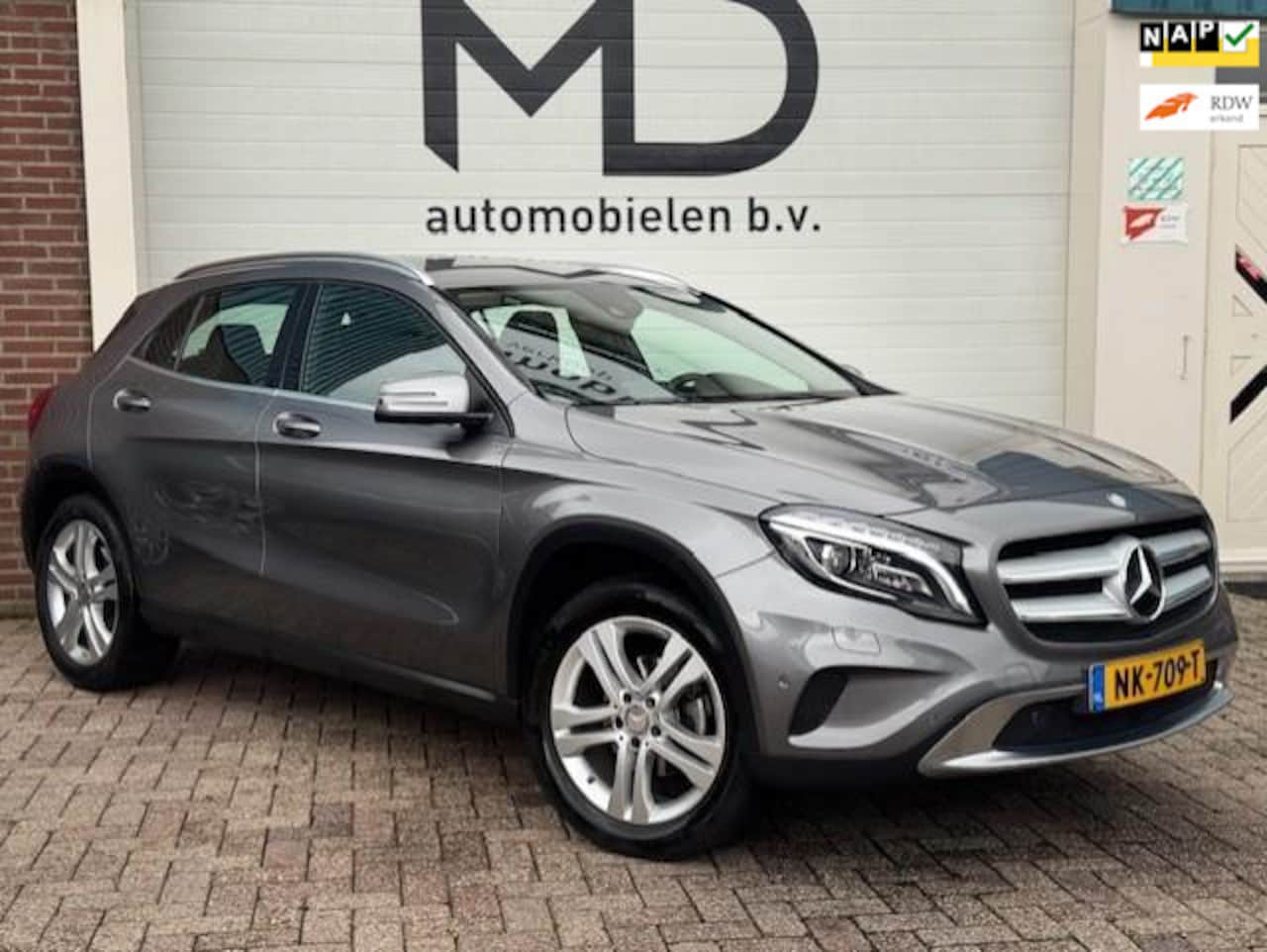 Mercedes-Benz GLA-Klasse - 180 Prestige - Automaat - LED - AutoWereld.nl