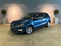 Volkswagen Polo - 1.2 TSI Highline - Automaat - Parkeersensor - Stoelverwarming - Bluetooth