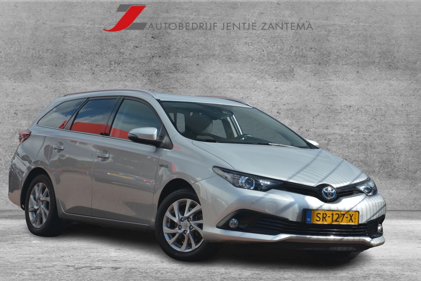Toyota Auris Touring Sports - 1.8 Hybrid Dynamic | Navigatie | Camera | Cruise-control | NL auto!! | - AutoWereld.nl